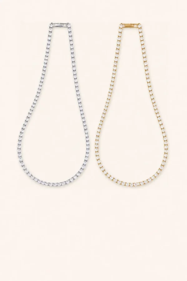 Queen necklace