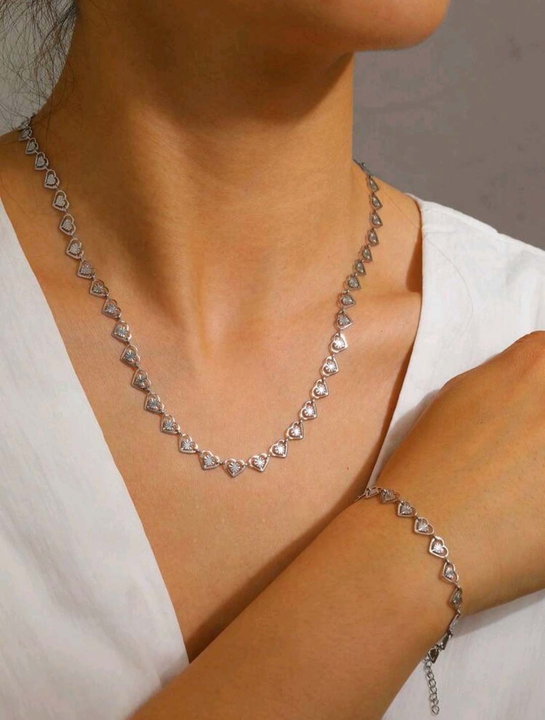 vivian chain - Image 3