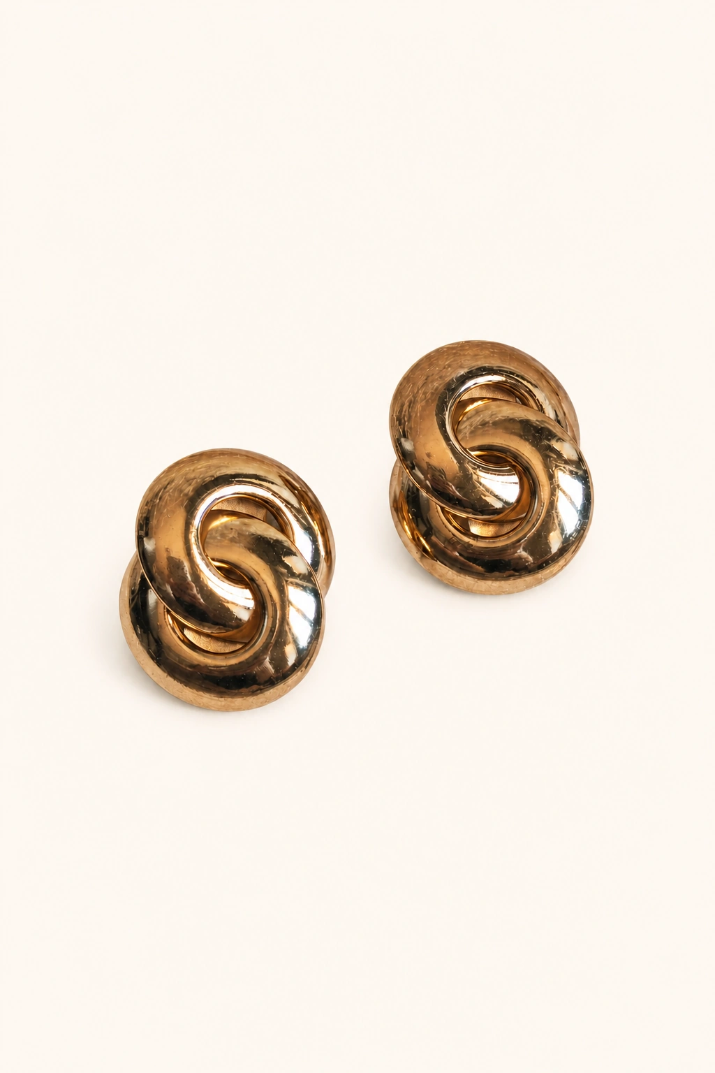 pretzel gold earrings