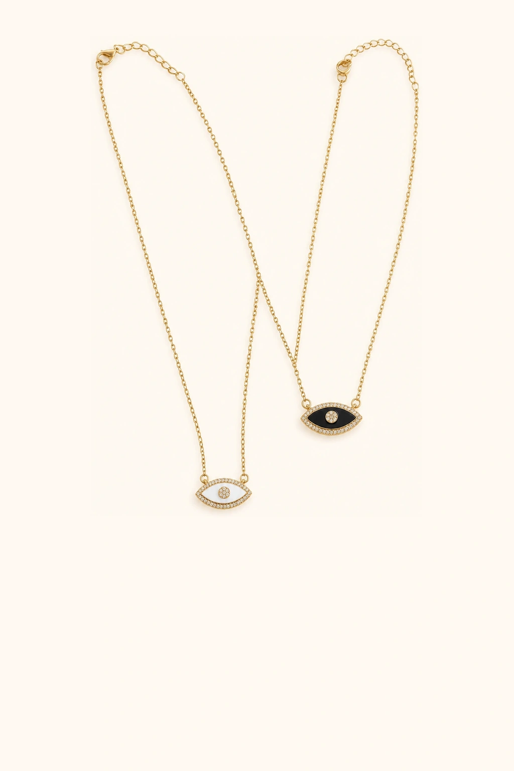 Black / white eye necklace