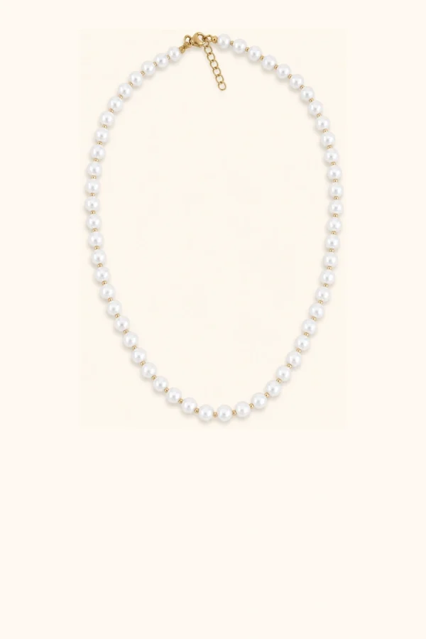 pearl necklace