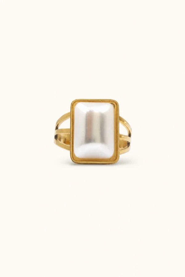 Pearl ring