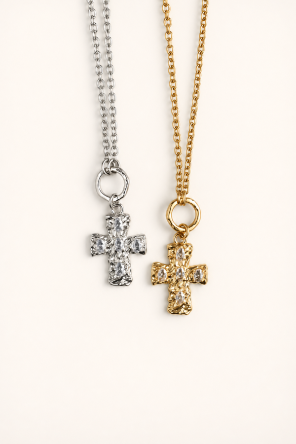 cristalia cross